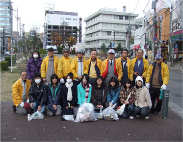 福島成蹊高等学校IAC会員との清掃活動